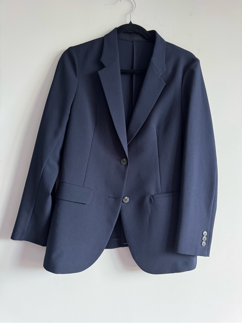 NWOT Uniqlo Navy Blue Single Breasted Long Sleeve Tailored Lightweight Blazer